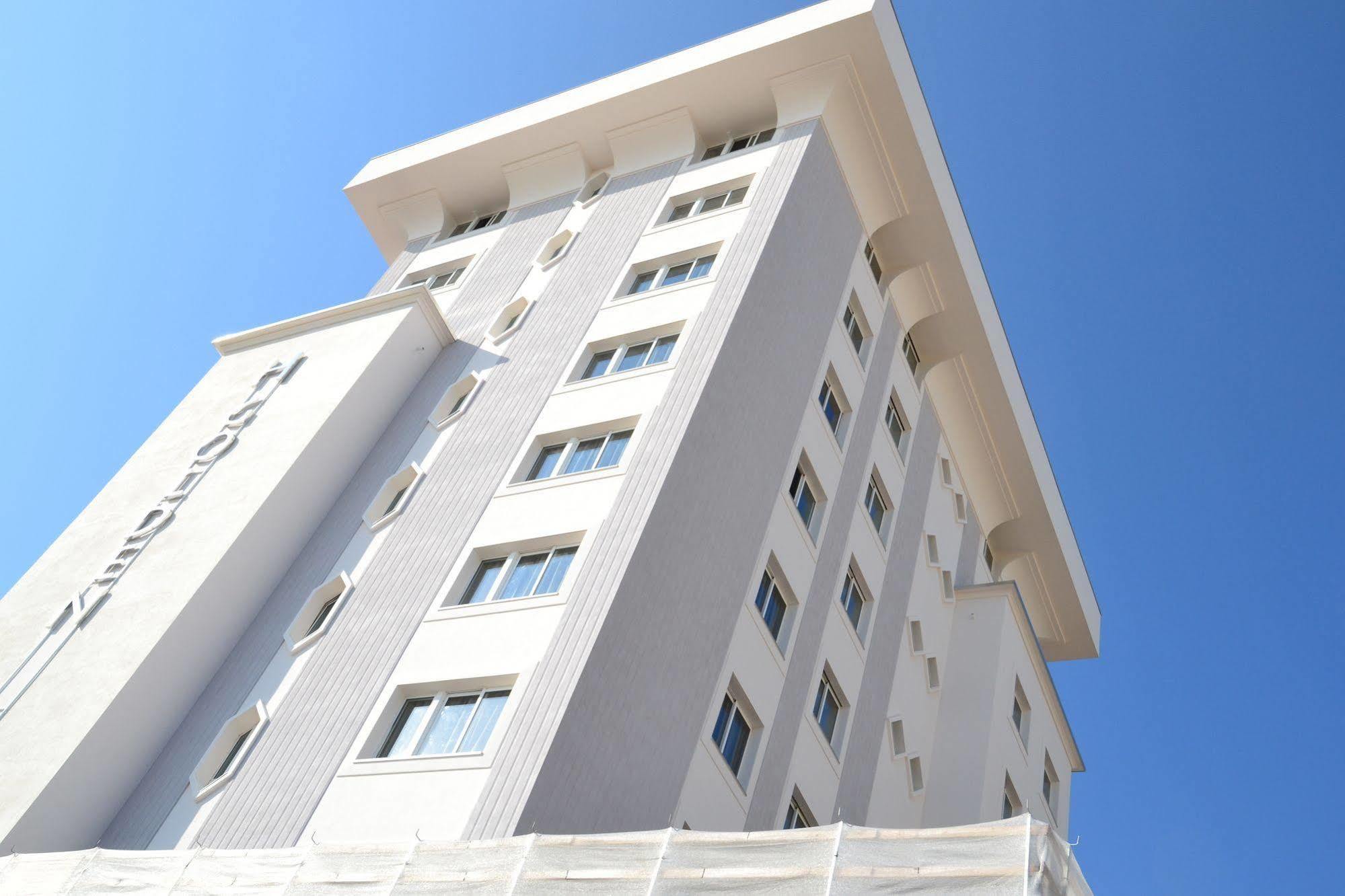 Hotel Golden Rímini Exterior foto